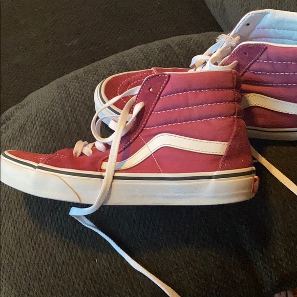 Shoes - Picture 2 of 8